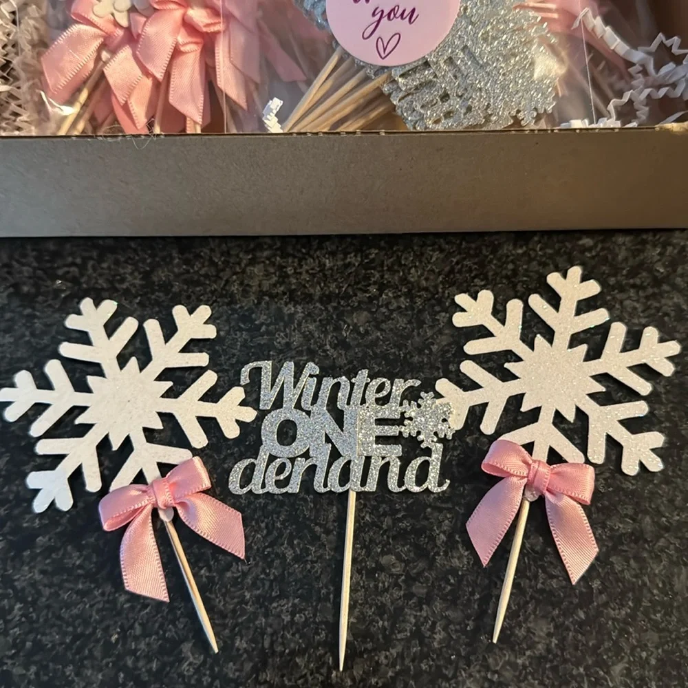 Winter Wonderland Cupcake Toppers